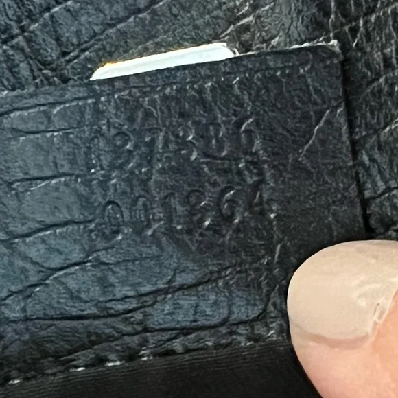 Gucci Hassler Hobo Bag - Picture 13 of 13